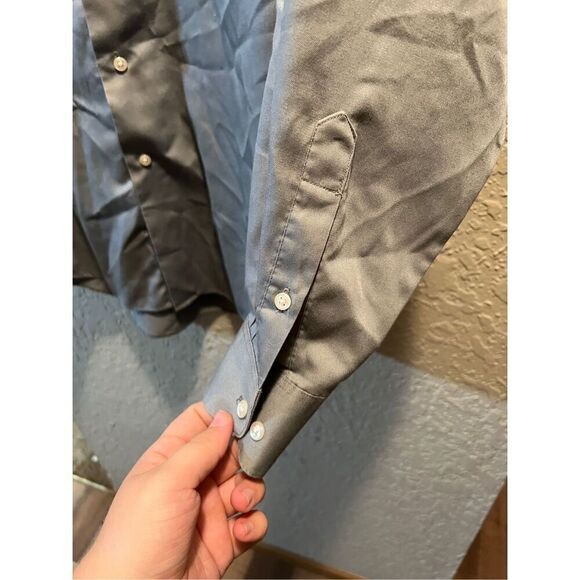 Van Heusen Grey Regular Fit Lux Sateen Button Down Shirt Men’s Size 17 34/35 - Picture 8 of 11